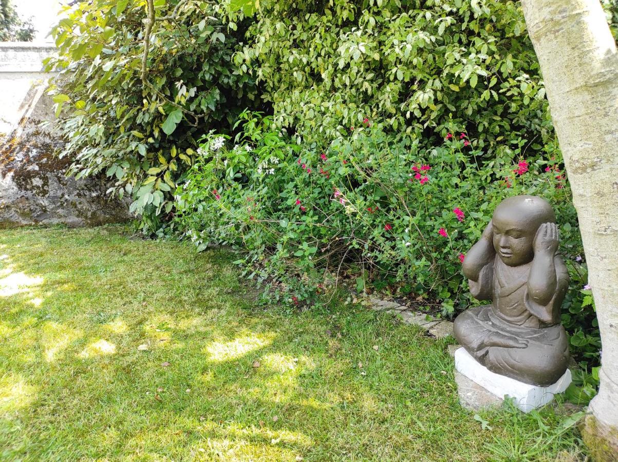 Aux Trois Palmiers Bed & Breakfast Saint-Brieuc Ngoại thất bức ảnh