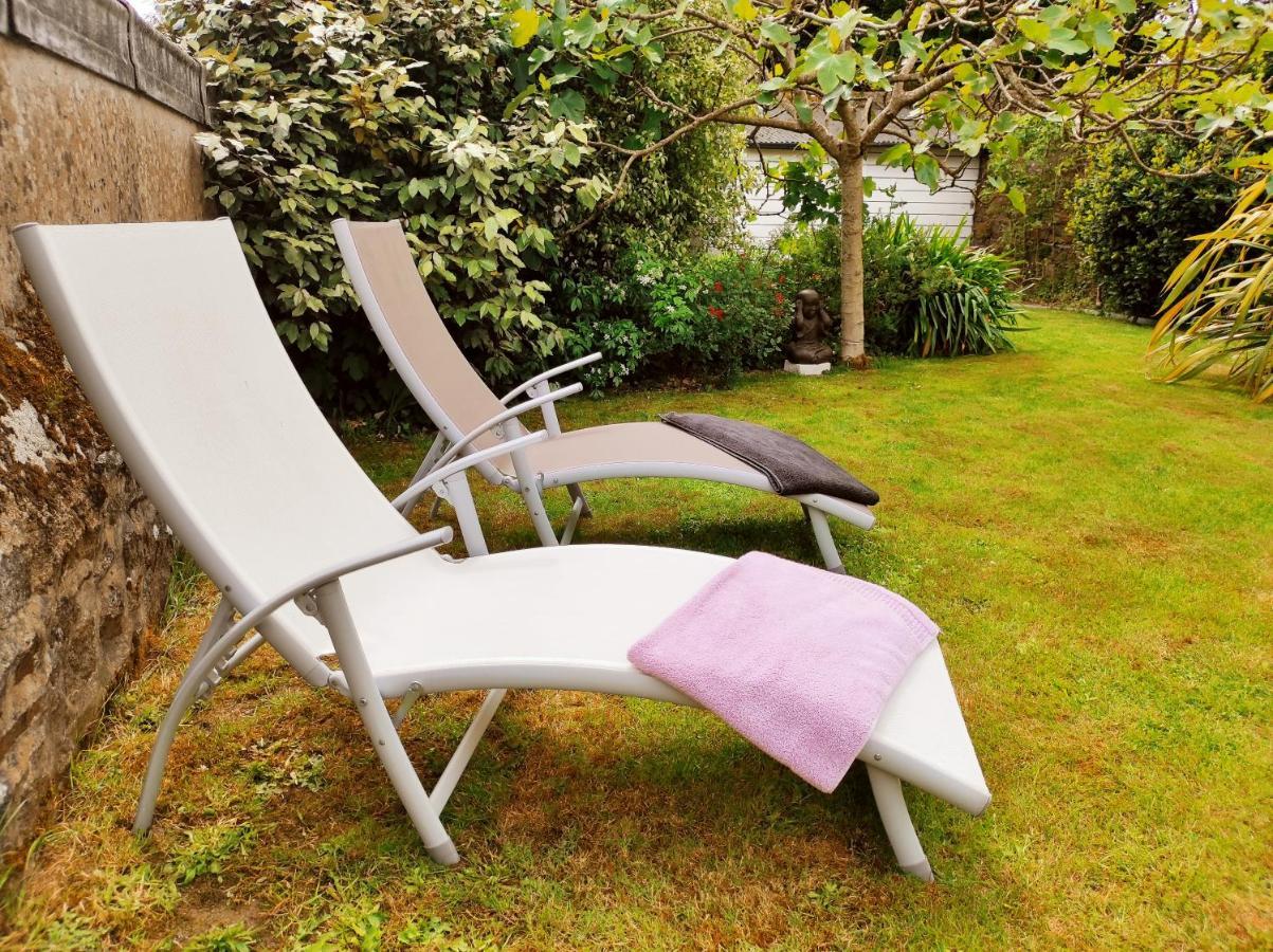 Aux Trois Palmiers Bed & Breakfast Saint-Brieuc Ngoại thất bức ảnh